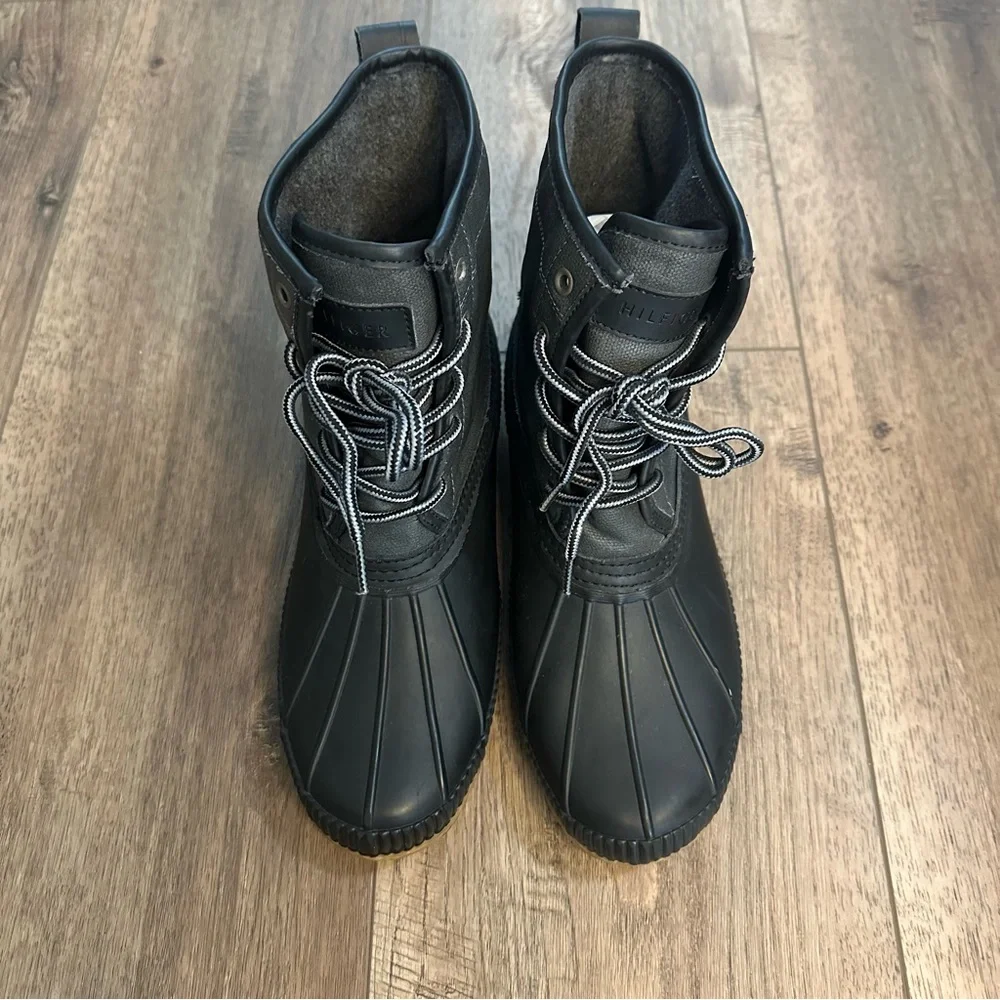 Tommy‎ Hilfiger Men’s Collins Duck Boots, Waterproof, Dark Gray, Black, Size 11